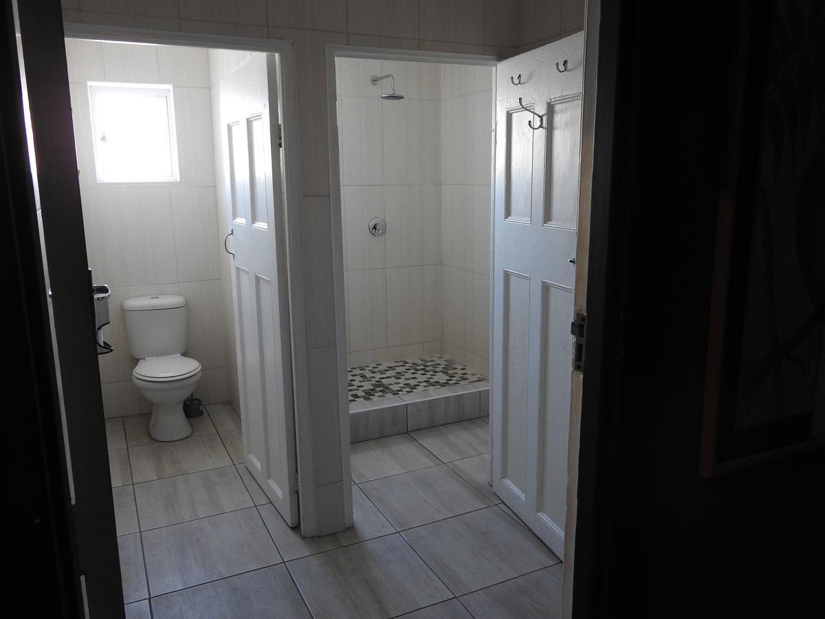 Phoenix Hotel (Adults Only) Port Elizabeth Bagian luar foto